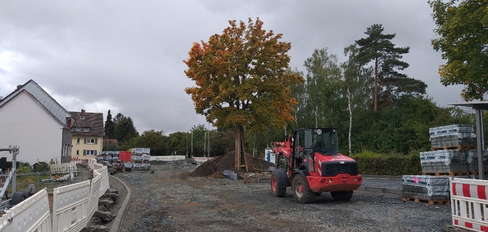 Arbeiten am Bahnhofsvorplatz in Rodheim schreiten voran Stadt Rosbach