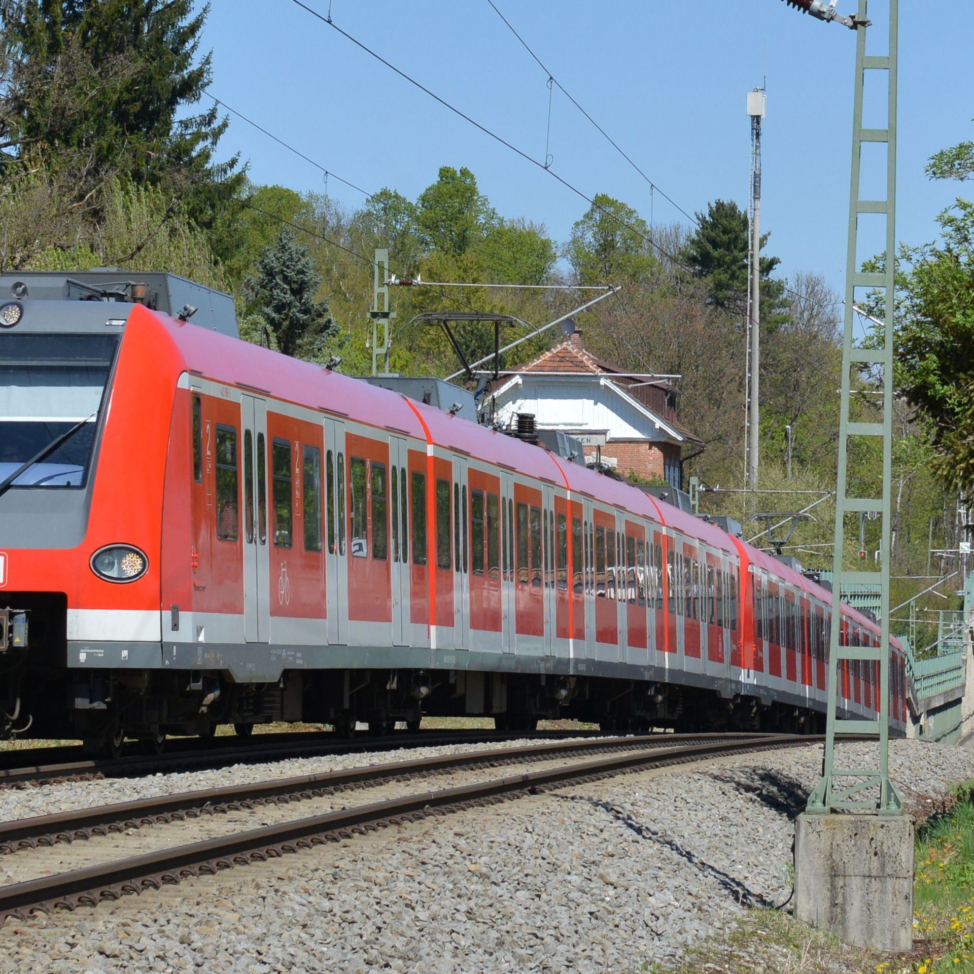 20260402 Wichtiger Durchbruch für Rosbach und die Region - Elektrifizierung der Bahnstrecke - 1