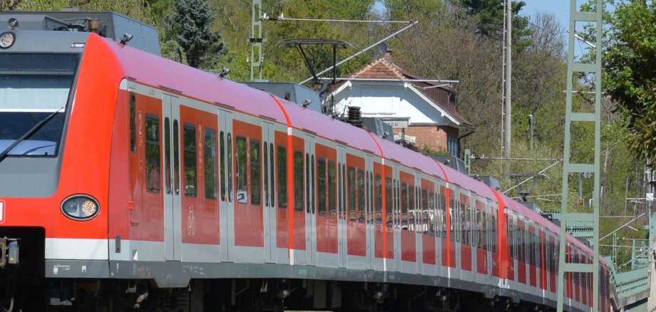 20260402 Wichtiger Durchbruch für Rosbach und die Region - Elektrifizierung der Bahnstrecke - 1